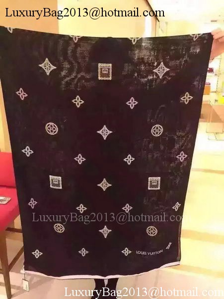 Louis Vuitton Scarf LV8332