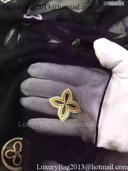 Louis Vuitton Scarf LV8332