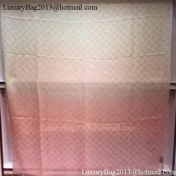 Louis Vuitton Scarf LV8334