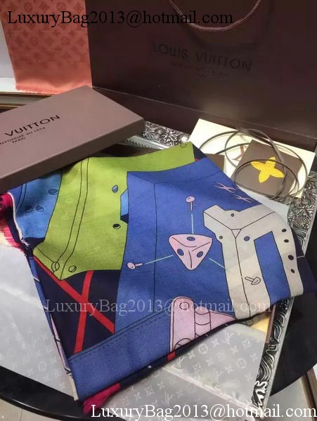 Louis Vuitton Scarf LV8335