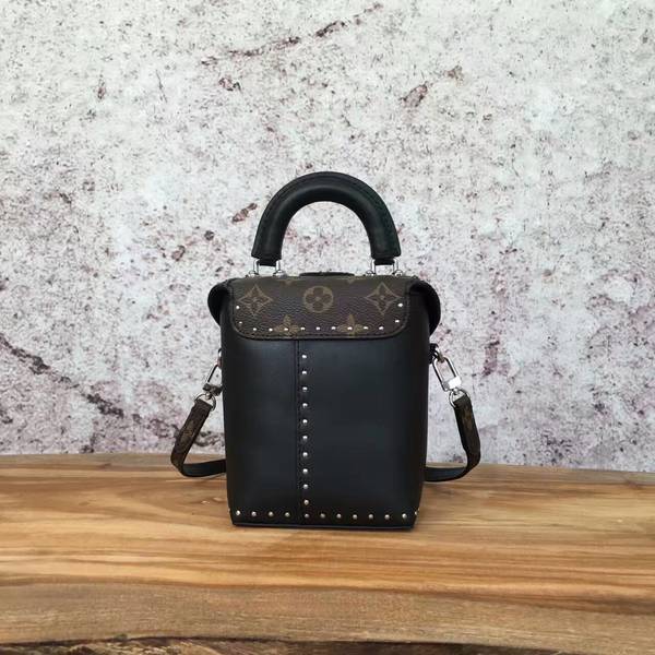 Louis Vuitton Monogram Canvas Camera Bag 40560 Black