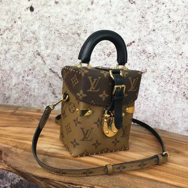 Louis Vuitton Monogram Canvas Camera Bag 40560 Camel