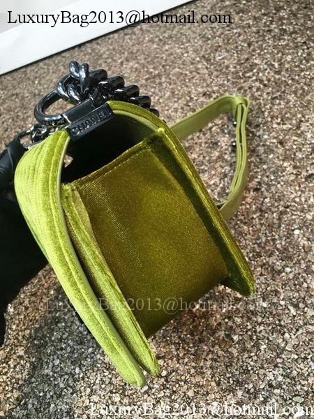 Boy Chanel Flap Shoulder Bag Original Velvet Leather A67085 Green