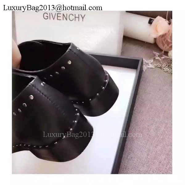 Givenchy Leather Casual Shoes GI64 Black