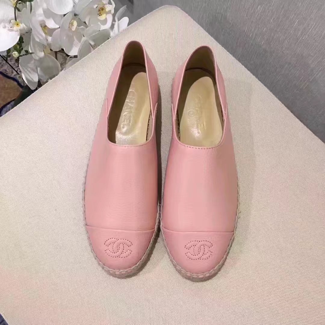 Chanel Casual Shoes Leather CH2145 Pink