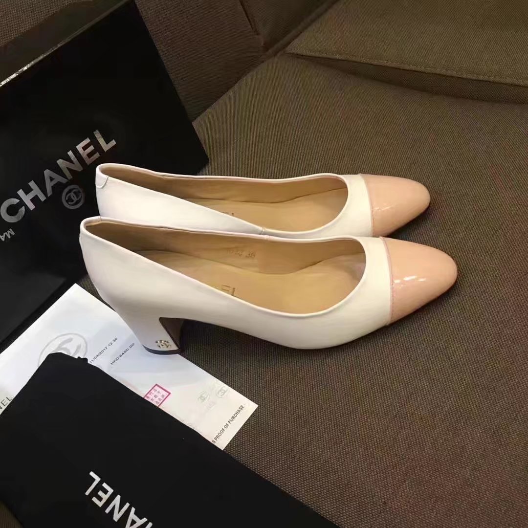 Chanel Pump Leather CH2146 White