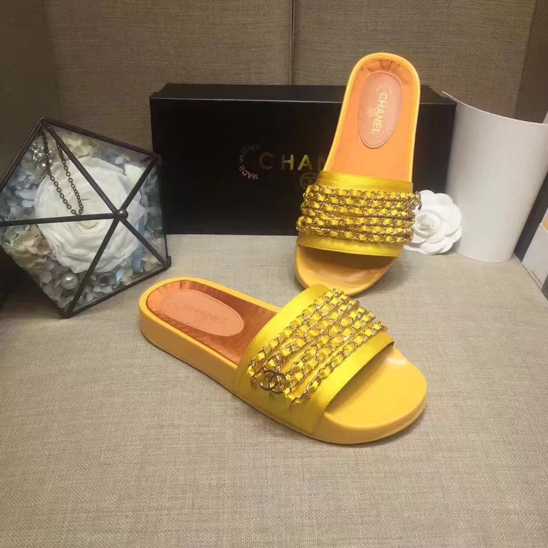 Chanel Slipper Leather CH2149 Yellow