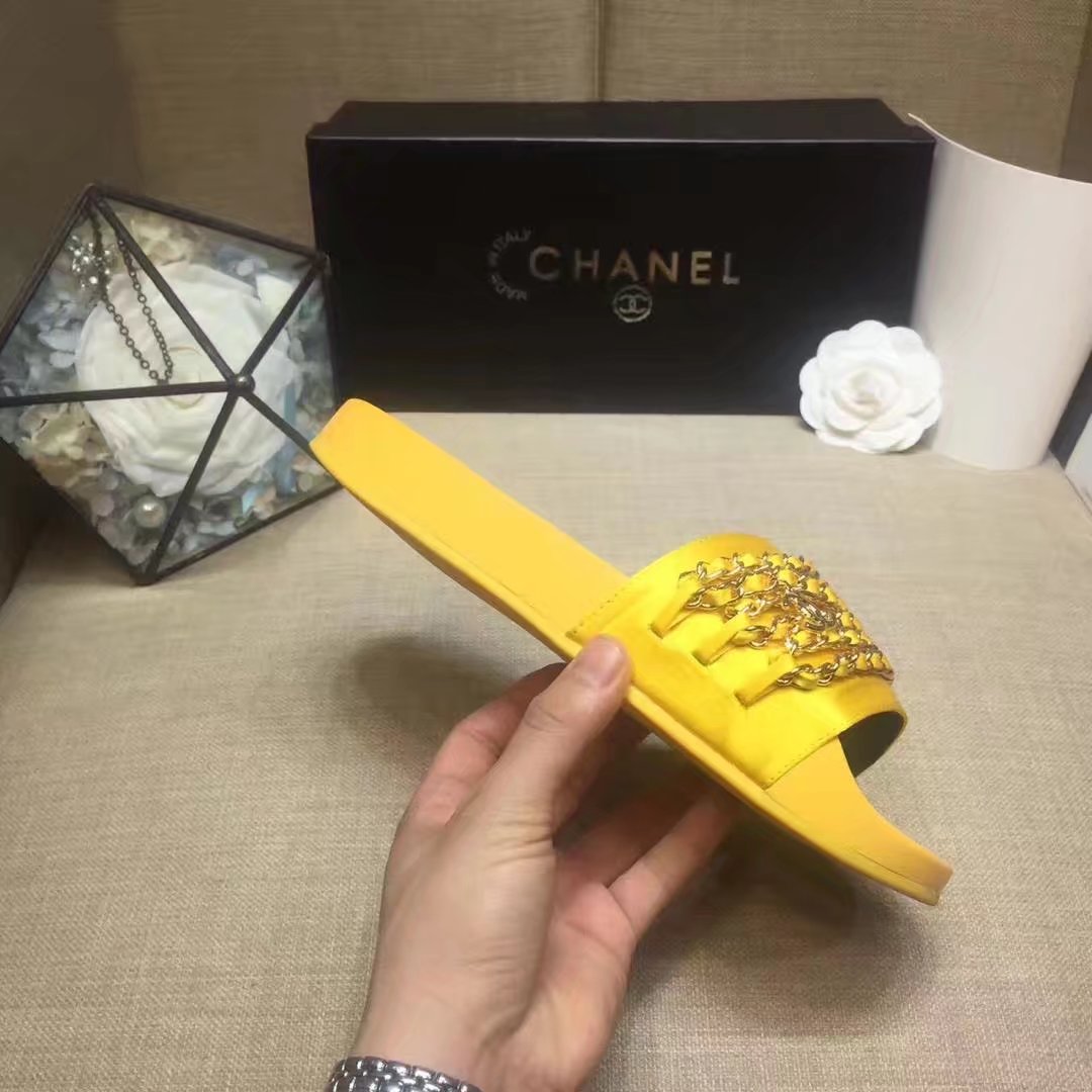 Chanel Slipper Leather CH2149 Yellow