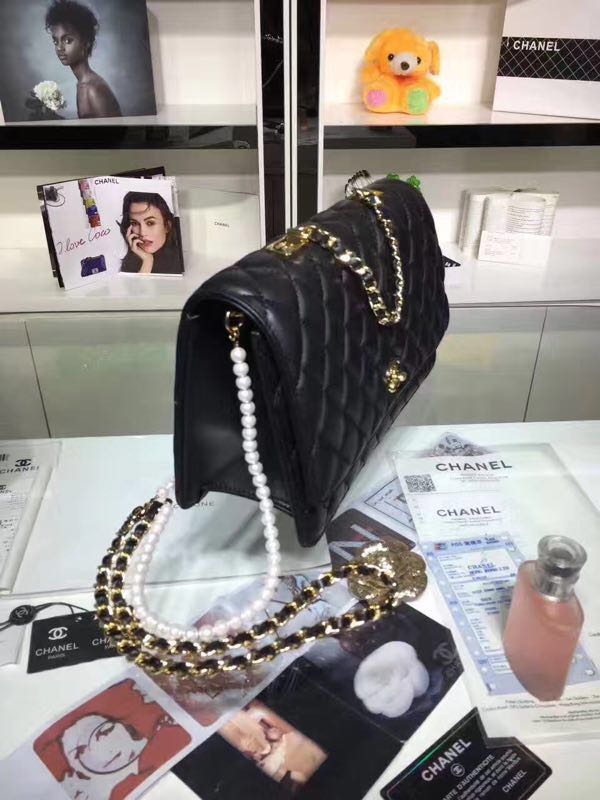 Chanel PEARL CHAIN Flap Bag 1783 Black