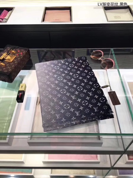 Louis Vuitton Scarf LV2638 Grey