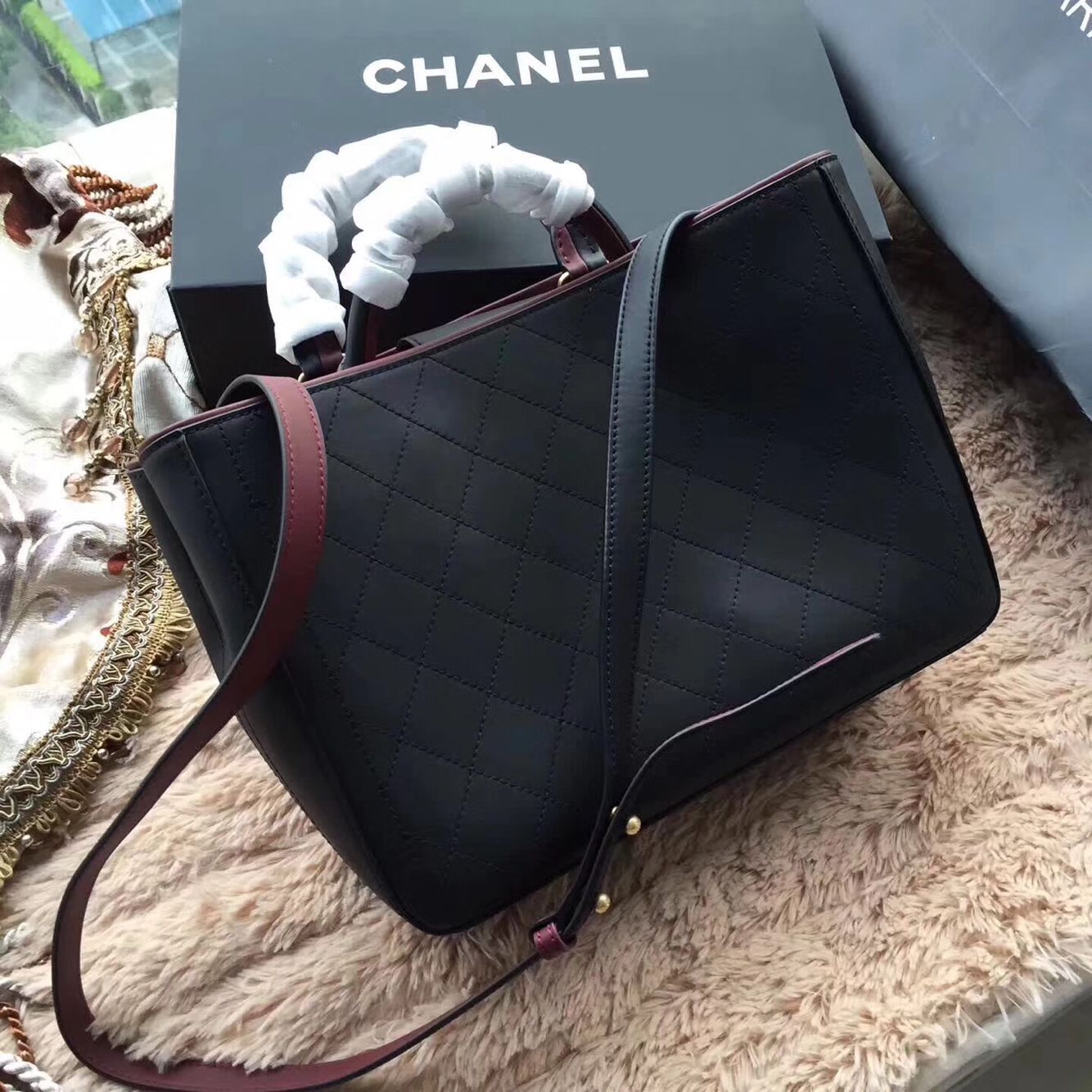 Chanel Original Leather Shoulder Bag 57021 Black