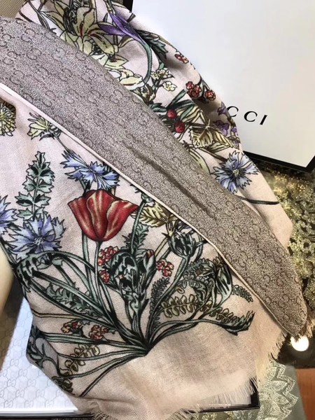 Gucci Scarf GG2737C