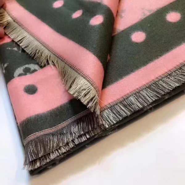 Louis Vuitton Scarf LV919768A