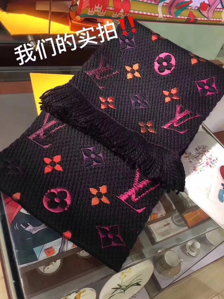 Louis Vuitton Scarf LVS7756