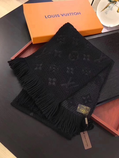 Louis Vuitton Scarf LVS7760B