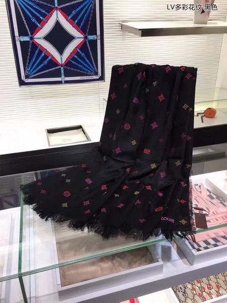 Louis Vuitton Scarf LVS919468C