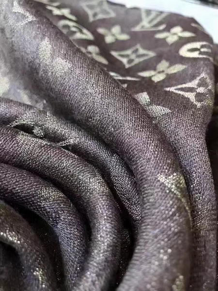 Louis Vuitton Scarf LVS92110E