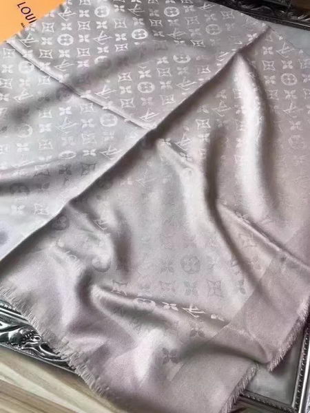 Louis Vuitton Scarf LVS92110H