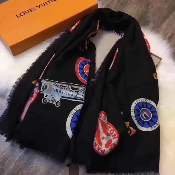 Louis Vuitton Scarf LVS92114A