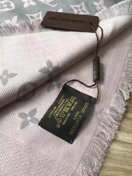 Louis Vuitton Scarf LVS9213A