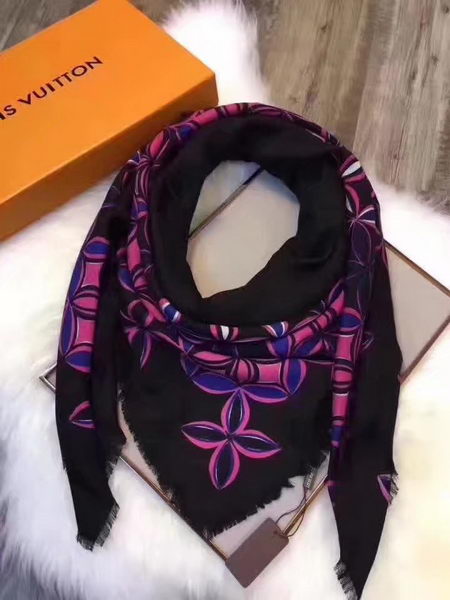 Louis Vuitton Scarf LVS9215A