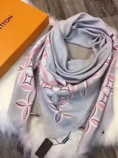 Louis Vuitton Scarf LVS9215B