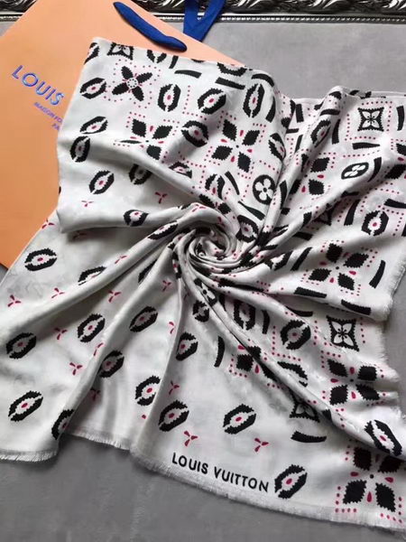 Louis Vuitton Scarf LVS9217