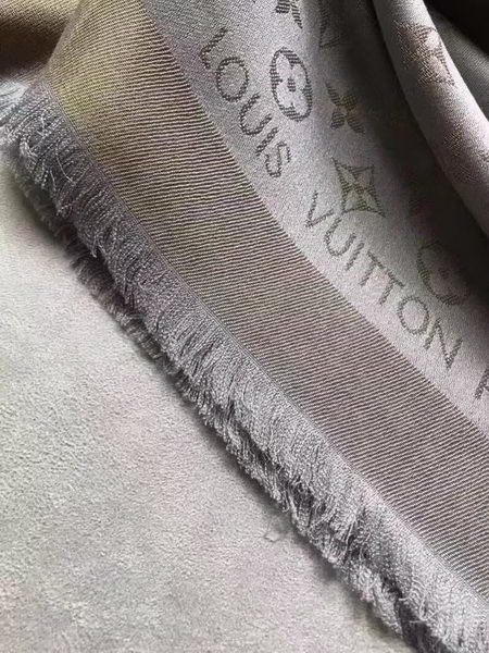 Louis Vuitton Scarf LVS9224B