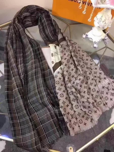 Louis Vuitton Scarf LVS9231A