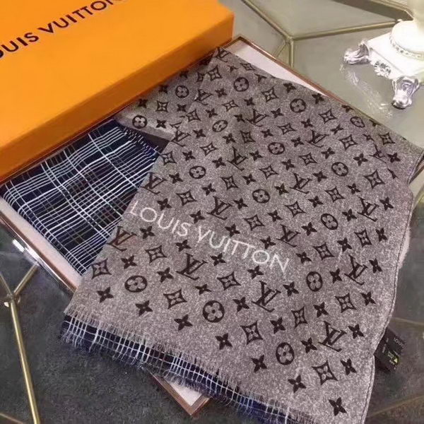 Louis Vuitton Scarf LVS9231B