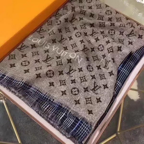 Louis Vuitton Scarf LVS9231C