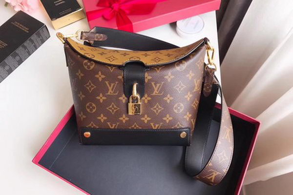 Louis Vuitton Monogram Canvas Shoulder Bag M51177