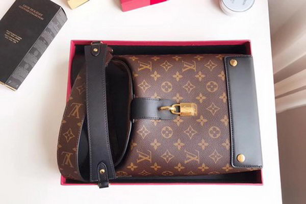 Louis Vuitton Monogram Canvas Shoulder Bag M51177