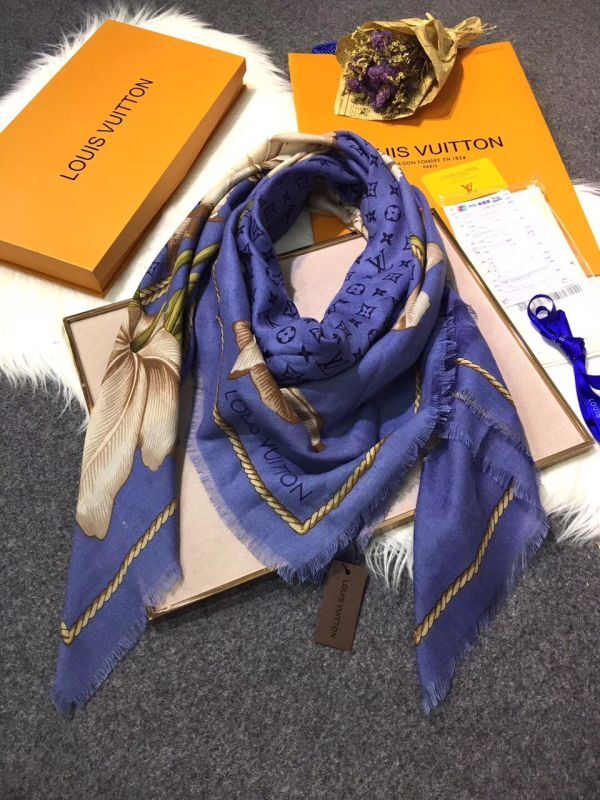 Louis Vuitton Scarf LVS9219N