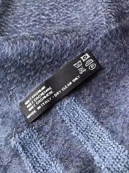 Chanel Cashmere Scarf CH1105B