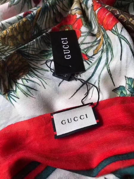 Gucci Cashmere Scarf GG1104A