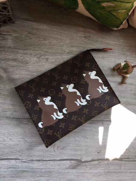 Louis Vuitton Monogram Canvas TOILETRY POUCH 26 M47542