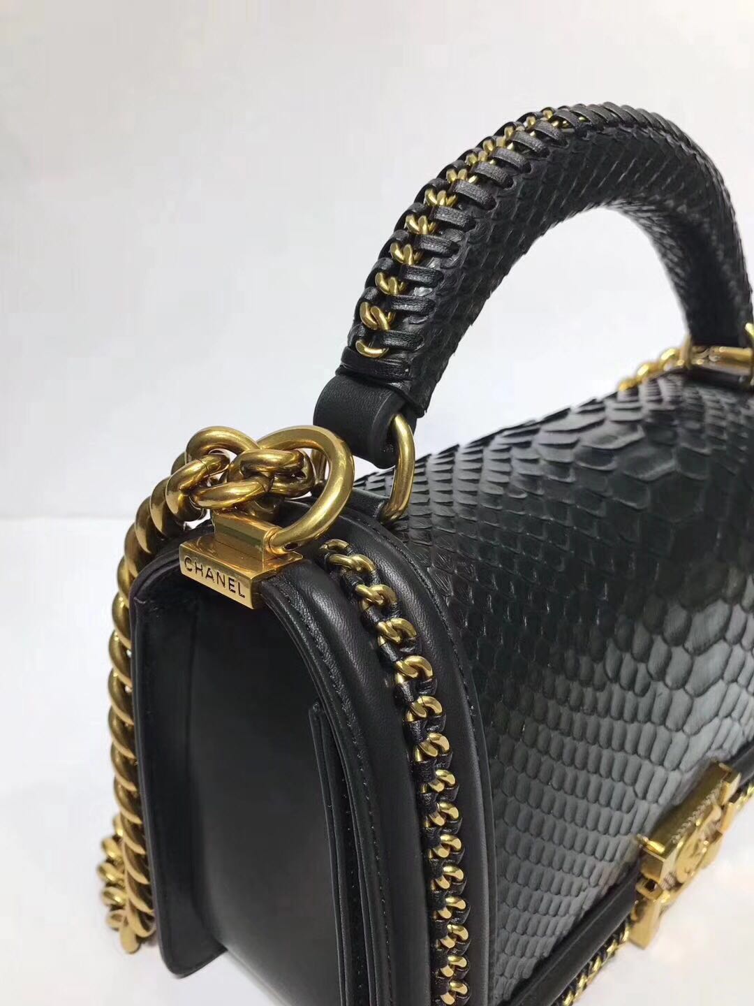 Boy Chanel Flap Shoulder Bag original Snake leather 67086 black