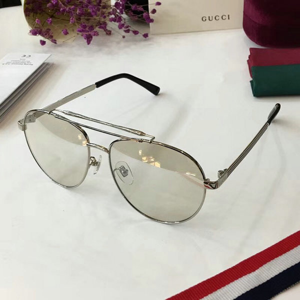 Gucci Sunglasses GGS150272G101