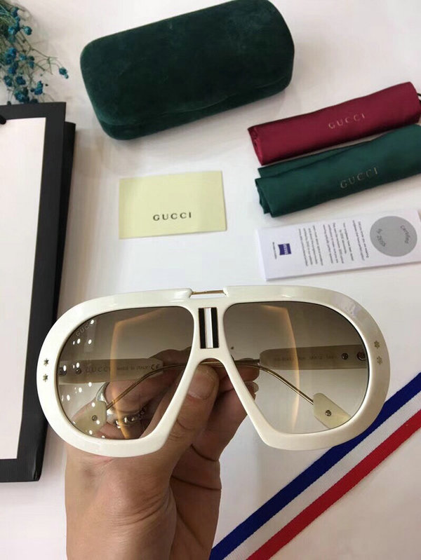 Gucci Sunglasses GGS150272G108