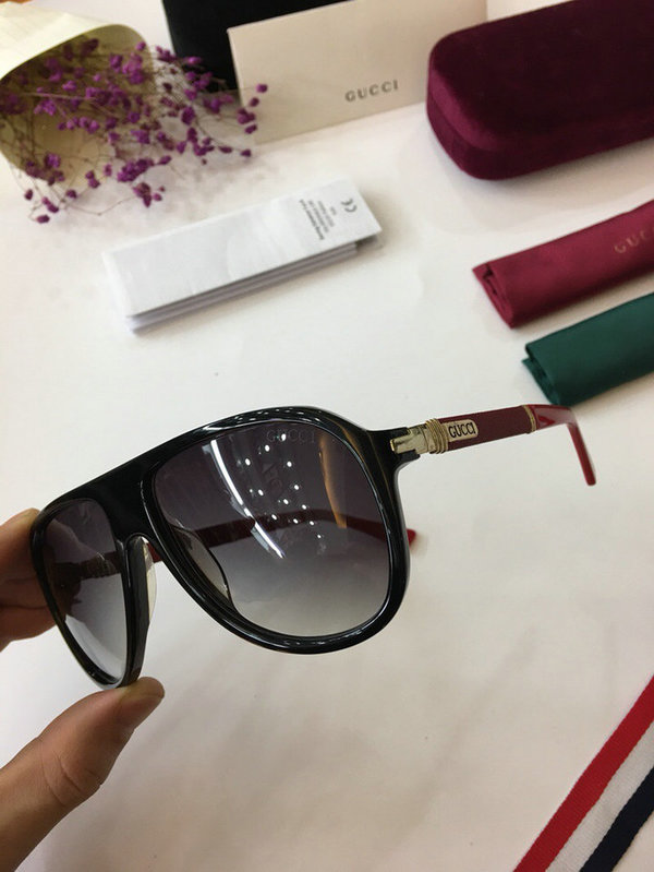 Gucci Sunglasses GGS150272G111