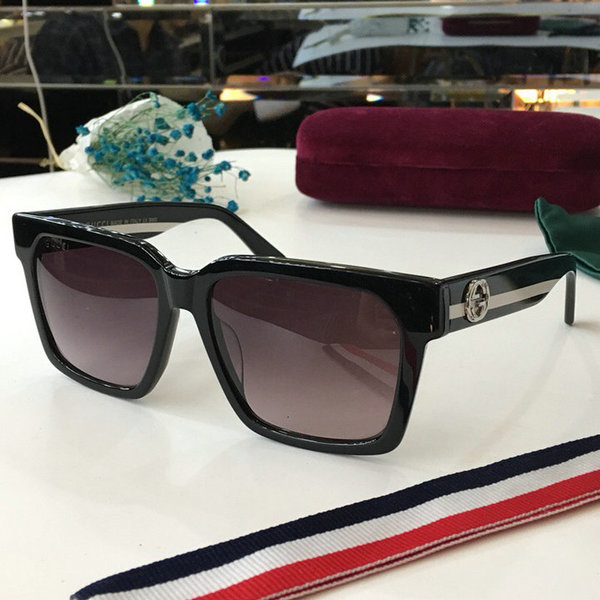 Gucci Sunglasses GGS150272G135