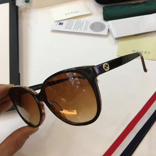 Gucci Sunglasses GGS150272G146