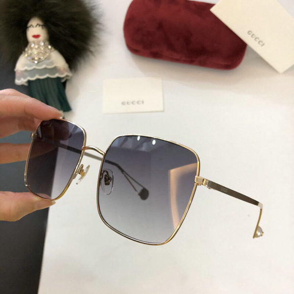 Gucci Sunglasses GGS150272G21