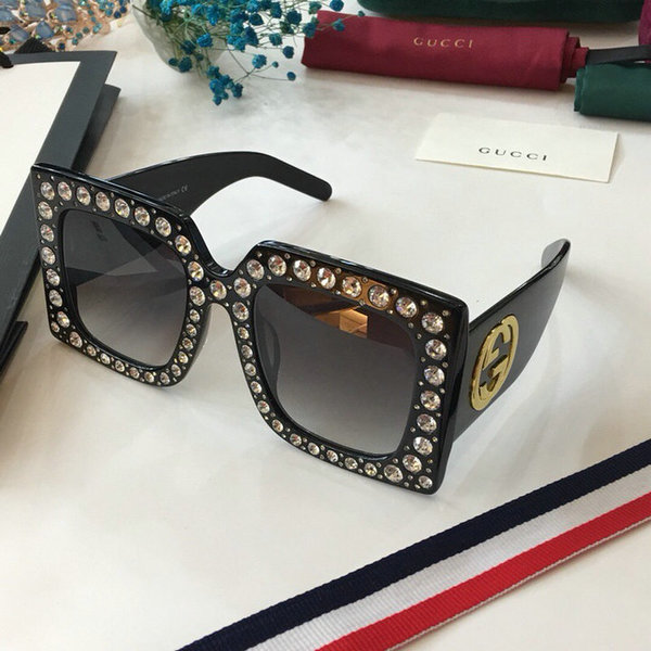 Gucci Sunglasses GGS150272G281