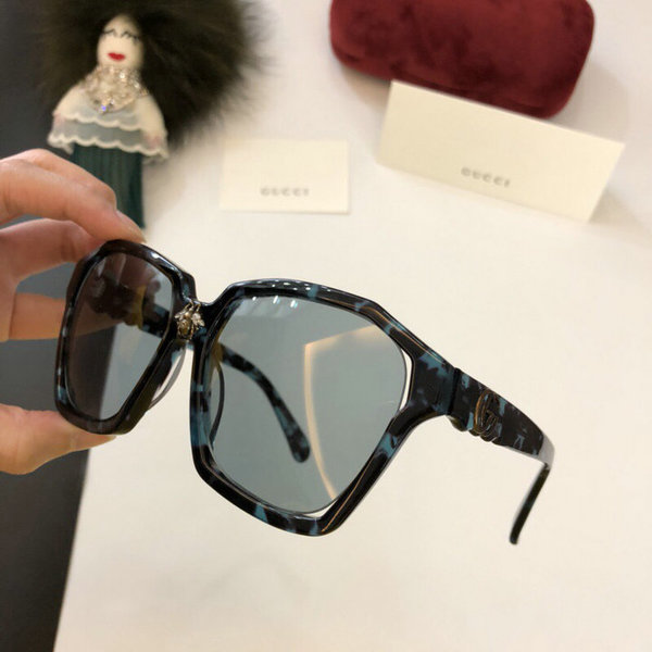 Gucci Sunglasses GGS150272G31