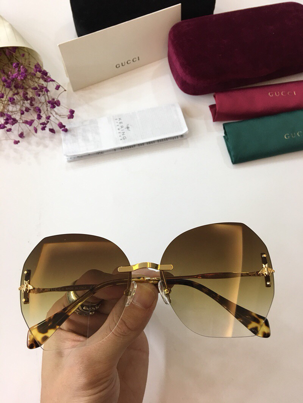 Gucci Sunglasses GGS150272G441