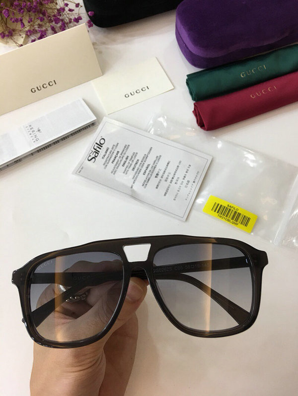 Gucci Sunglasses GGS150272G468