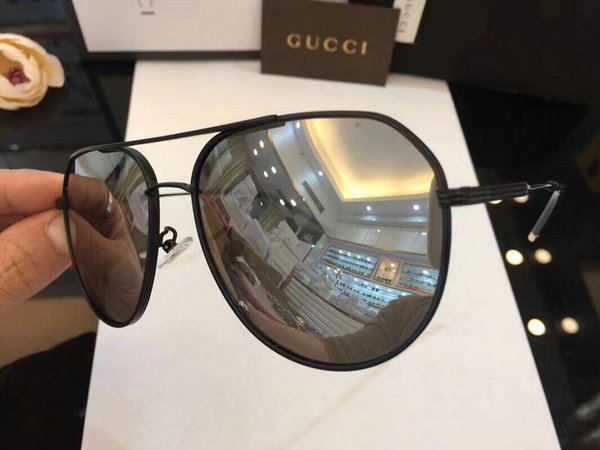 Gucci Sunglasses GGS150272G485