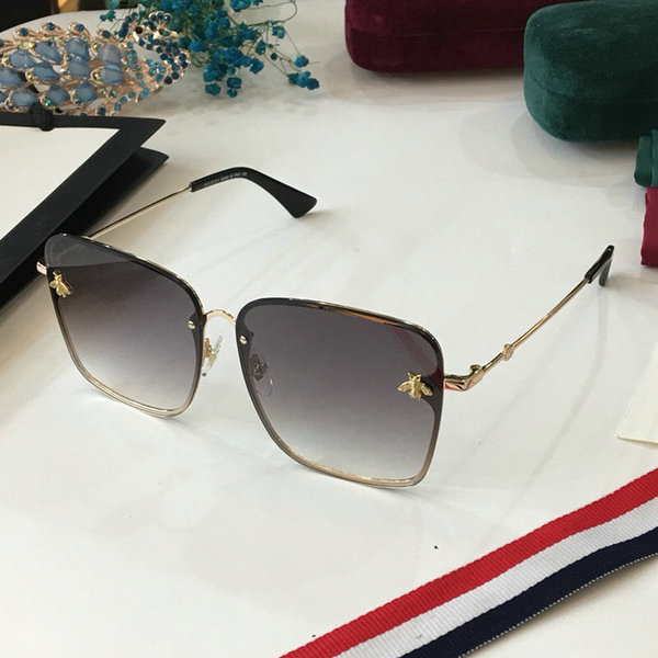 Gucci Sunglasses GGS150272G700